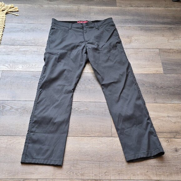 Wrangler ATG All Terrain Gear Cargo Pants – Size 36x32 (Set of 2: Black & Olive) - Picture 3 of 16